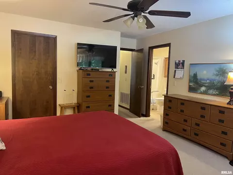500 James Dr, Macomb, IL 61455 photo 18