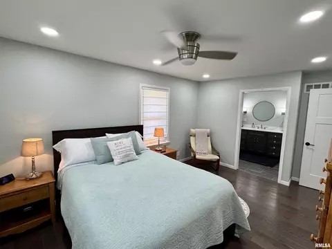 727 E Franklin St, Macomb, IL 61455 photo 32