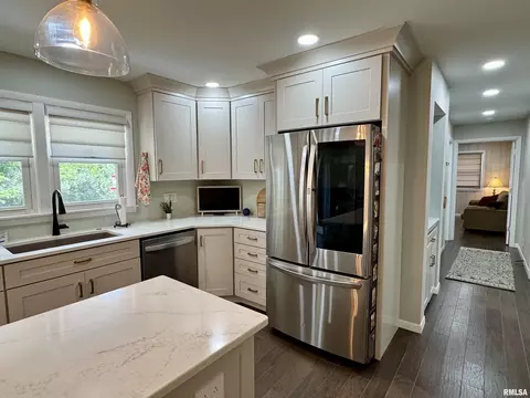 727 E Franklin St, Macomb, IL 61455 photo 19