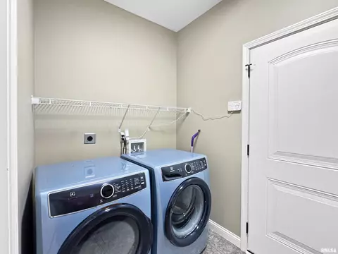 1429 Eagle Ave, Washington, IL 61571 photo 27