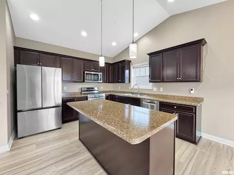 1429 Eagle Ave, Washington, IL 61571 photo 13
