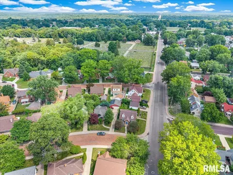 View/Area - 322 N Kickapoo Ter, Peoria, IL 61604 photo 8 of 10