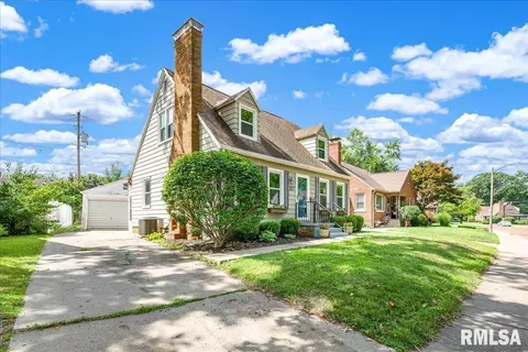 Exterior - 322 N Kickapoo Ter, Peoria, IL 61604 photo 4 of 4
