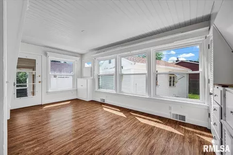 Other - 322 N Kickapoo Ter, Peoria, IL 61604 photo 5 of 9