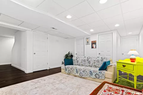 Entry Way - 2022 W Castlemain Dr, Dunlap, IL 61525 photo 3 of 3