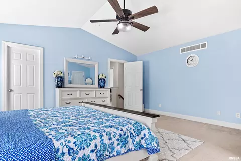 Bedroom - 2022 W Castlemain Dr, Dunlap, IL 61525 photo 2 of 8