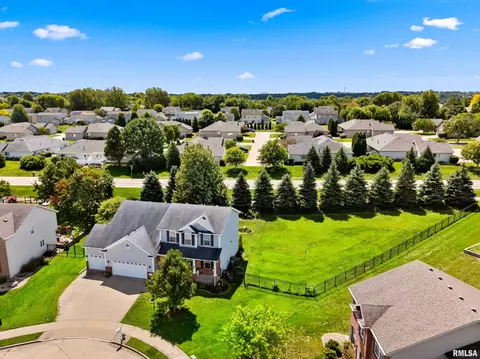 View/Area - 2022 W Castlemain Dr, Dunlap, IL 61525 photo 3 of 4