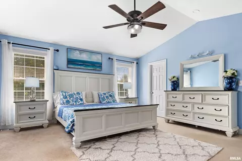 Bedroom - 2022 W Castlemain Dr, Dunlap, IL 61525 photo 1 of 8