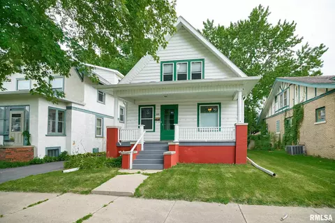 1812 W Sherman Ave, Peoria, IL 61606