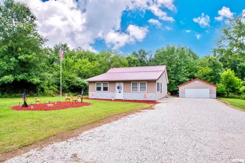 8151 Oak Run Dr, Dahinda, IL 61428