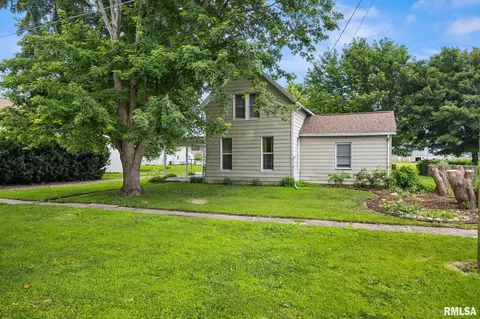 116 S Elm St, Williamsfield, IL 61489