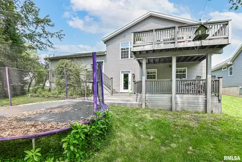 Exterior - 10426 W Sir Galahad Ct, Mapleton, IL 61547 photo 2 of 3