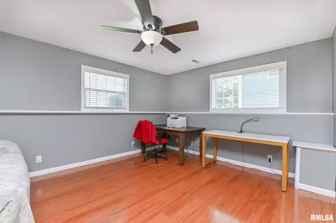 Bedroom - 10426 W Sir Galahad Ct, Mapleton, IL 61547 photo 11 of 12