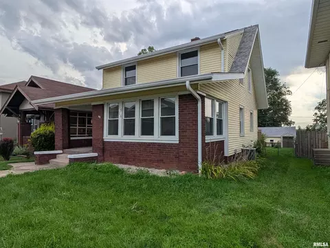 5914 Madison St, Bartonville, IL 61607