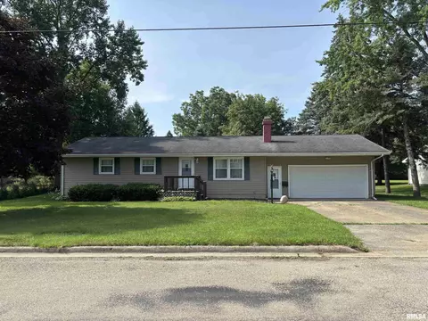 1226 2nd St, Lacon, IL 61540
