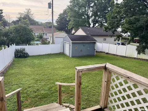 Other - 107 N Darst St, Eureka, IL 61530 photo 6 of 7