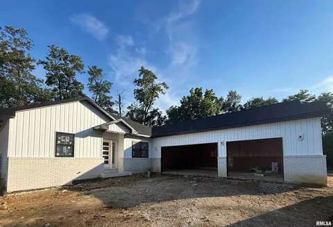 2716 W Woods Edge Dr, Peoria, IL 61614