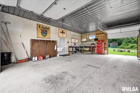 577 Enterprise Dr, Canton, IL 61520 photo 26