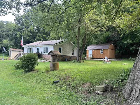 6315 E Holler Rd, Ipava, IL 61441 photo 2