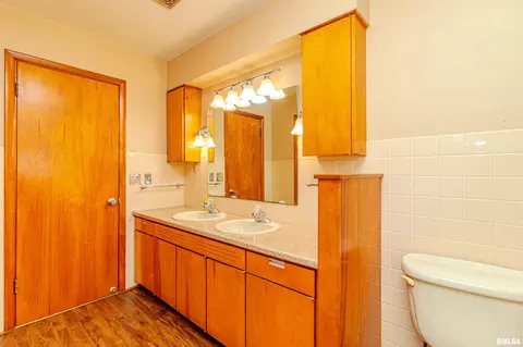 130 E Calhoun St, Brimfield, IL 61517 photo 36