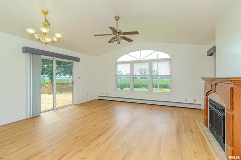 130 E Calhoun St, Brimfield, IL 61517 photo 28