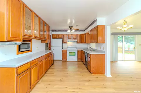 130 E Calhoun St, Brimfield, IL 61517 photo 23
