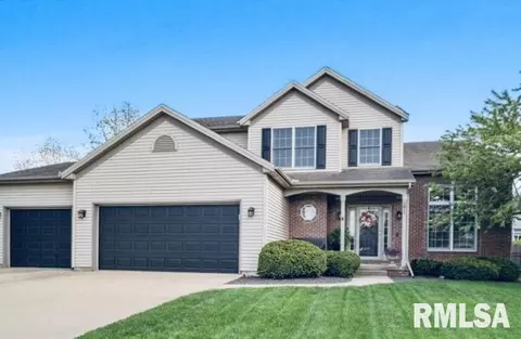 3611 Matthew Dr, Bloomington, IL 61704