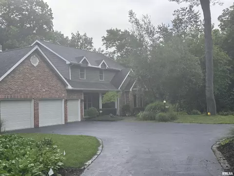 9413 Philander Chase Ln, Brimfield, IL 61517