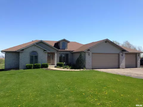 22275 Highway 67 Hwy, Good Hope, IL 61438