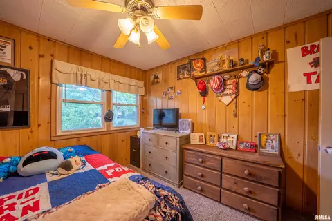 Bedroom - 607 W Burton St, Eureka, IL 61530 photo 5 of 8