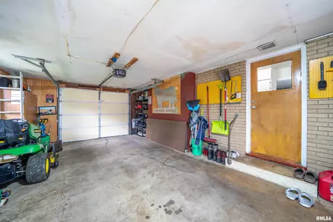 Other - 607 W Burton St, Eureka, IL 61530 photo 11 of 11