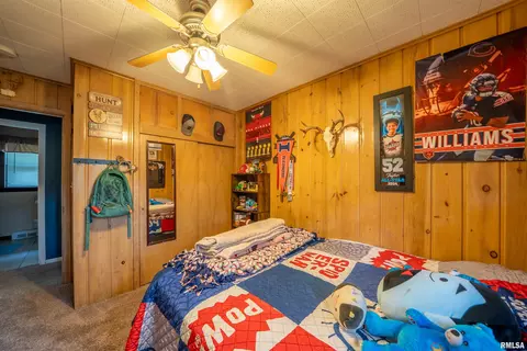 Bedroom - 607 W Burton St, Eureka, IL 61530 photo 6 of 8