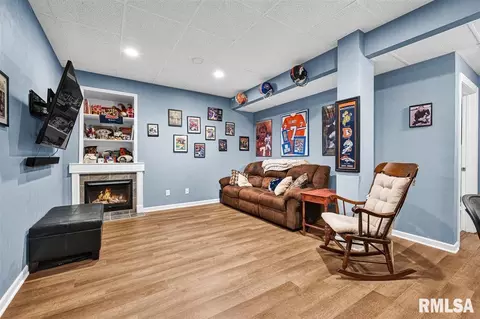 1634 Jadens Way, Washington, IL 61571 photo 19