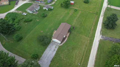 24948 E Barker Dr, Canton, IL 61520 photo 32