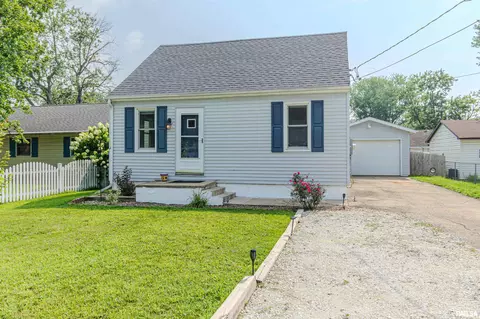 4106 S Granville Ave, Bartonville, IL 61607