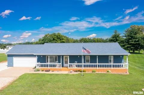 14000 Grandview Dr, Manito, IL 61546