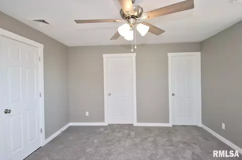 Bedroom - 8504 W Main St, Mapleton, IL 61547 photo 3 of 10