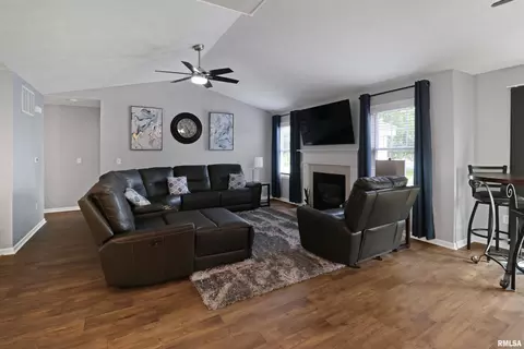 5724 W Brookmere St, Edwards, IL 61528 photo 7