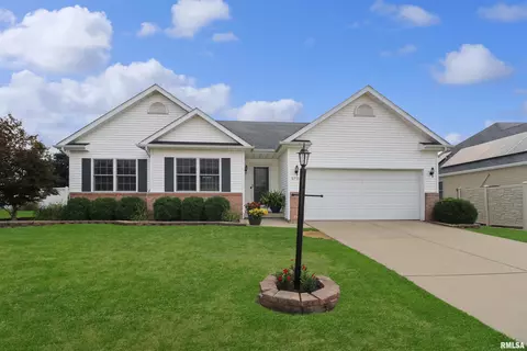 5724 W Brookmere St, Edwards, IL 61528