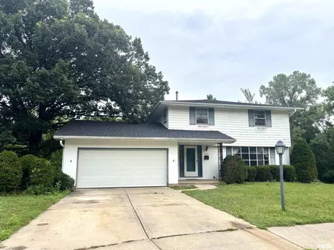 2332 W Riviera Dr, Peoria, IL 61614