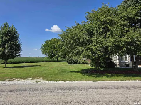 18520 N 1450th Rd, Macomb, IL 61455 photo 4