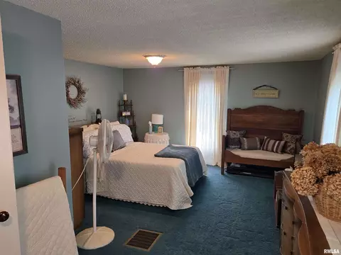 18520 N 1450th Rd, Macomb, IL 61455 photo 21