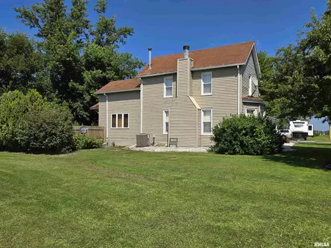 18520 N 1450th Rd, Macomb, IL 61455 photo 3