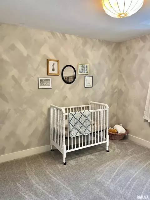Bedroom - 402 E Pearson St, Eureka, IL 61530 photo 2 of 6