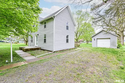 114 S Detweiler St, Congerville, IL 61729