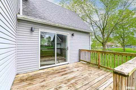114 S Detweiler St, Congerville, IL 61729 photo 30