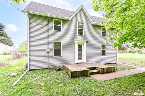 114 S Detweiler St, Congerville, IL 61729 photo 6