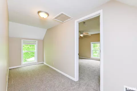 114 S Detweiler St, Congerville, IL 61729 photo 24