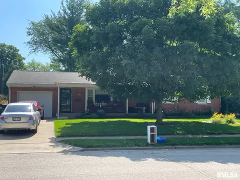 306 Margaret Ave, Normal, IL 61761