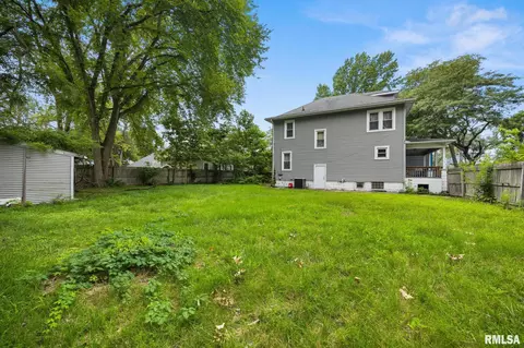 902 E Arcadia Ave, Peoria, IL 61603 photo 23